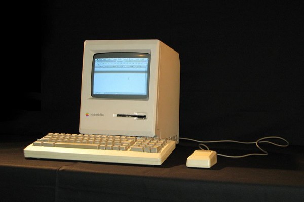 apple_macintosh_plus