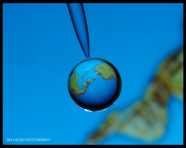 Liqud Water Sculpture Earth
