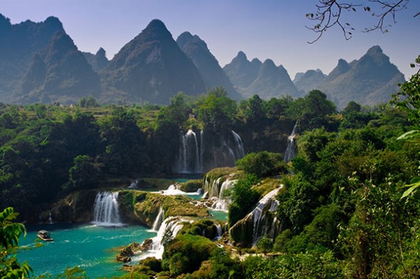 Detian Falls, Vietnam-China