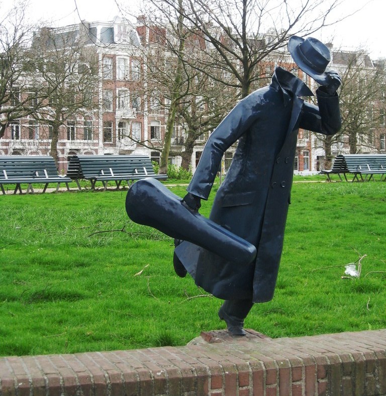 Headless Musician - Amsterdam