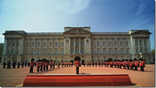 Buckhingam Palace - Top Ten Attractions in London