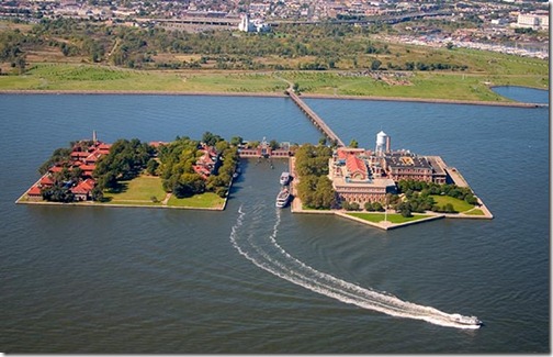 Ellis - Ten Tourist Spots in New York City