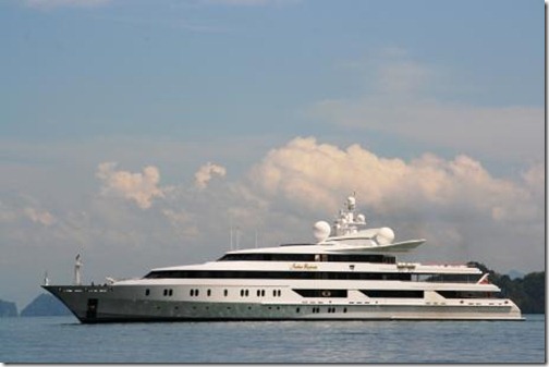 Indian Empress - Ten Most Luxury Yachts