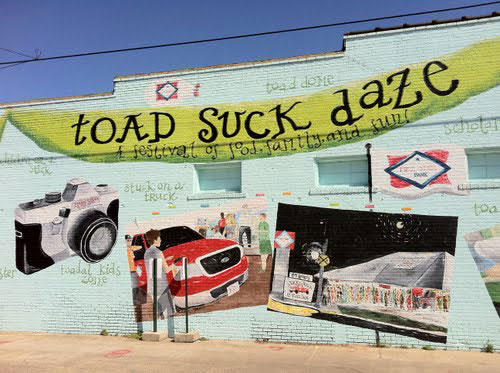 Mural for Toad Suck Daze